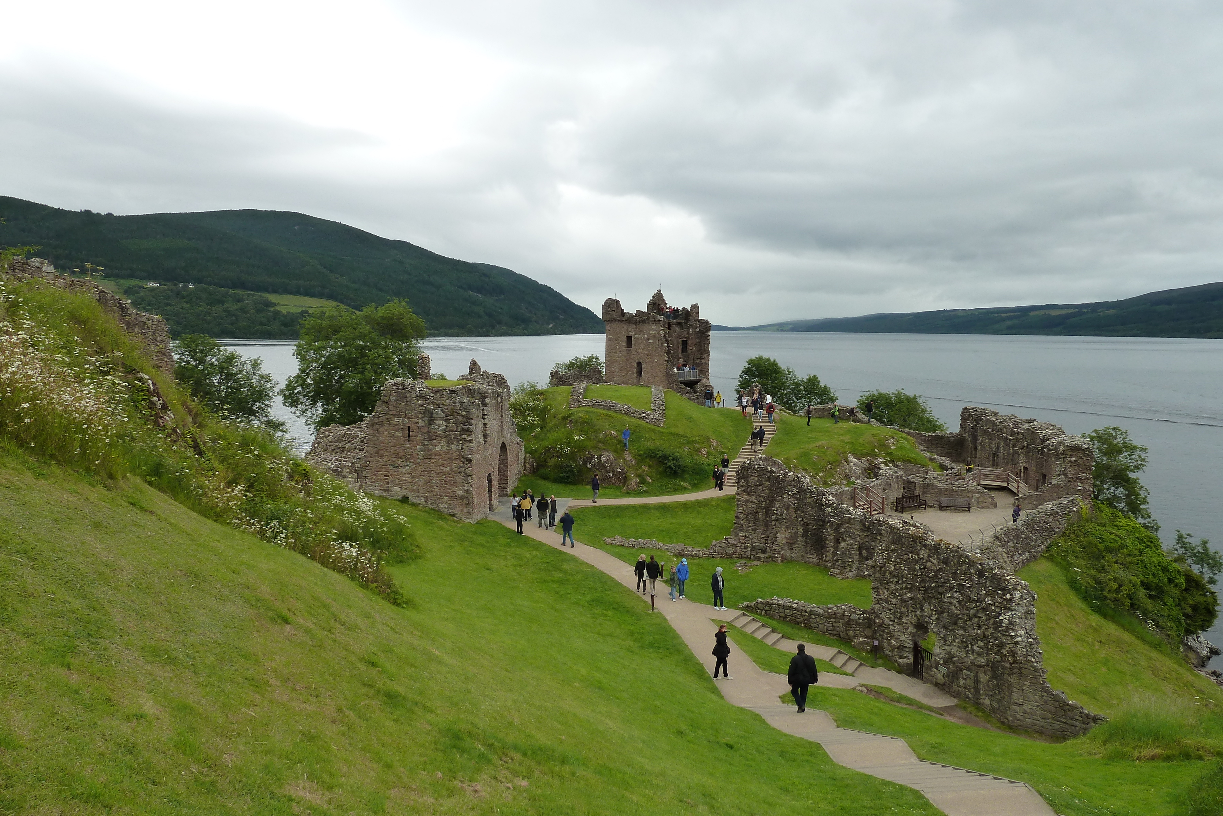 Photo Royaume-Uni Écosse Château de Urquhart(Loch Ness) 2011-07 35