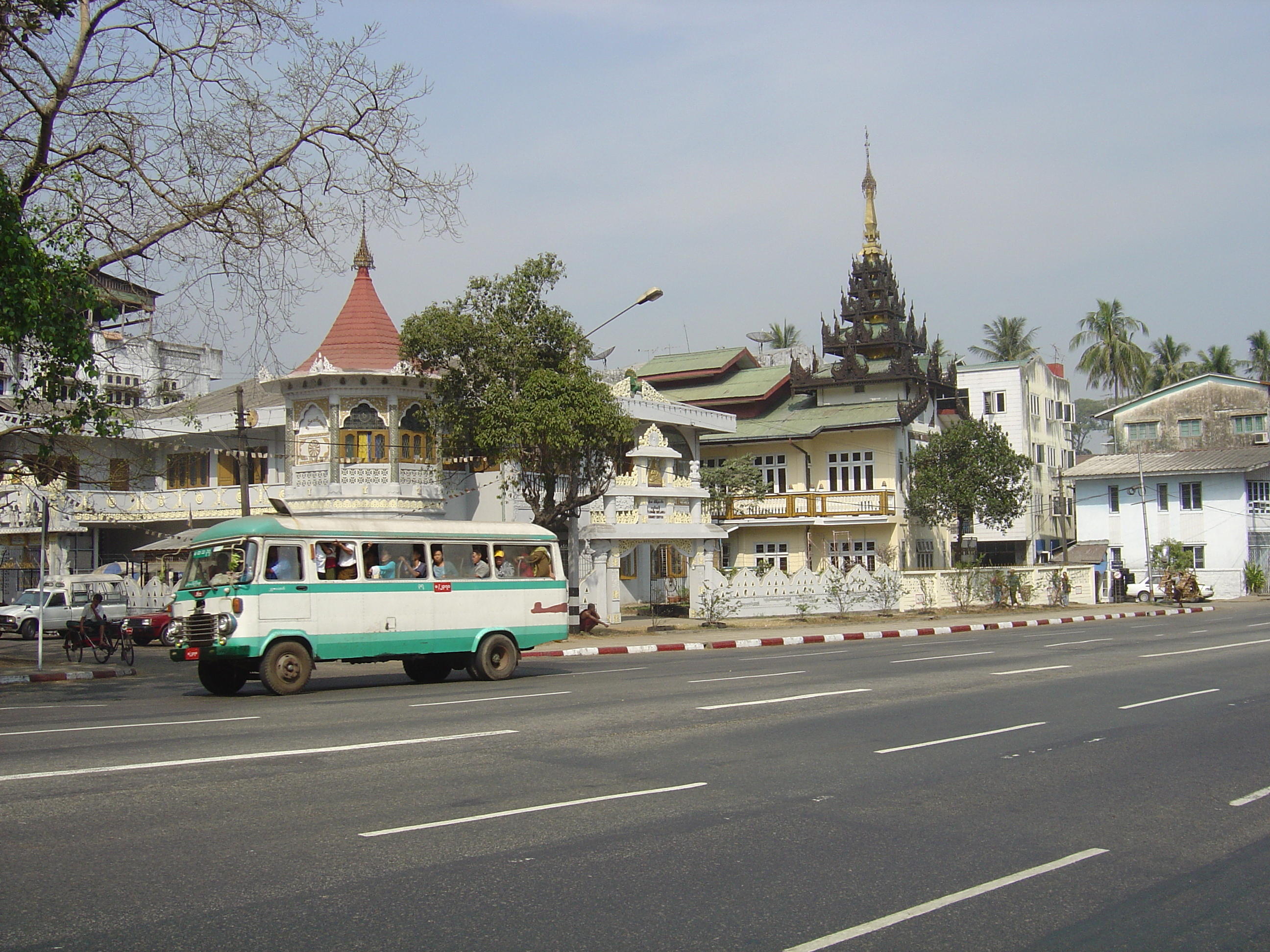 Photo Birmanie (Myanmar) Rangoun 2005-01 99