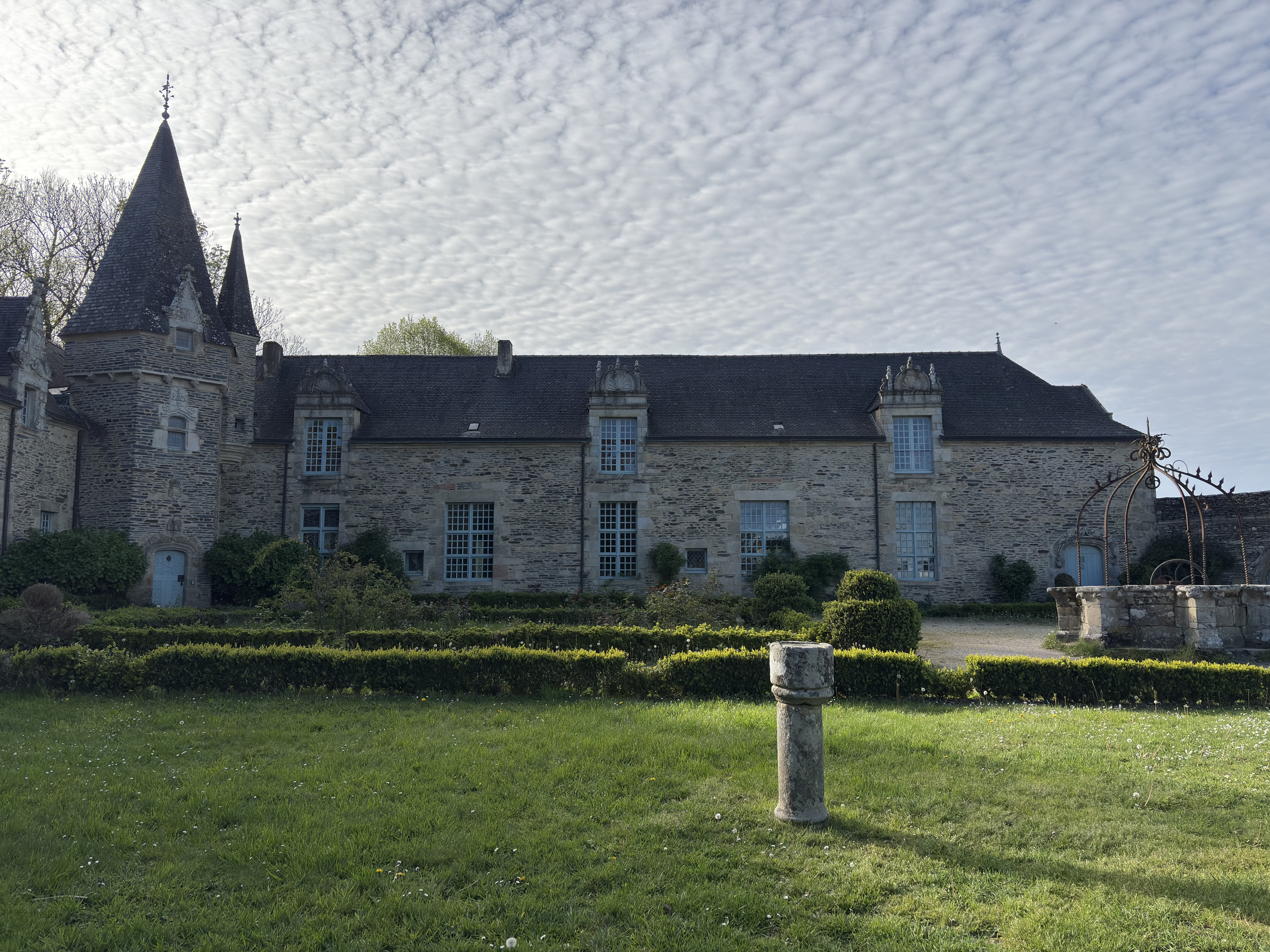 Photo France Rochefort en Terre 2026-04 12