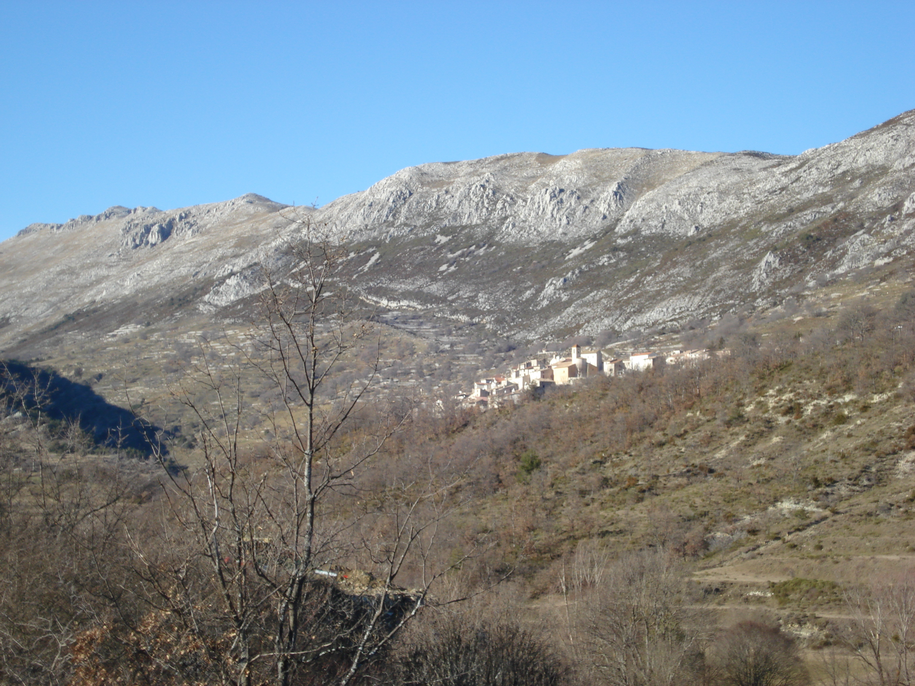 Photo France Côte d'Azur route de Vence à Coursegoule 2007-01 41
