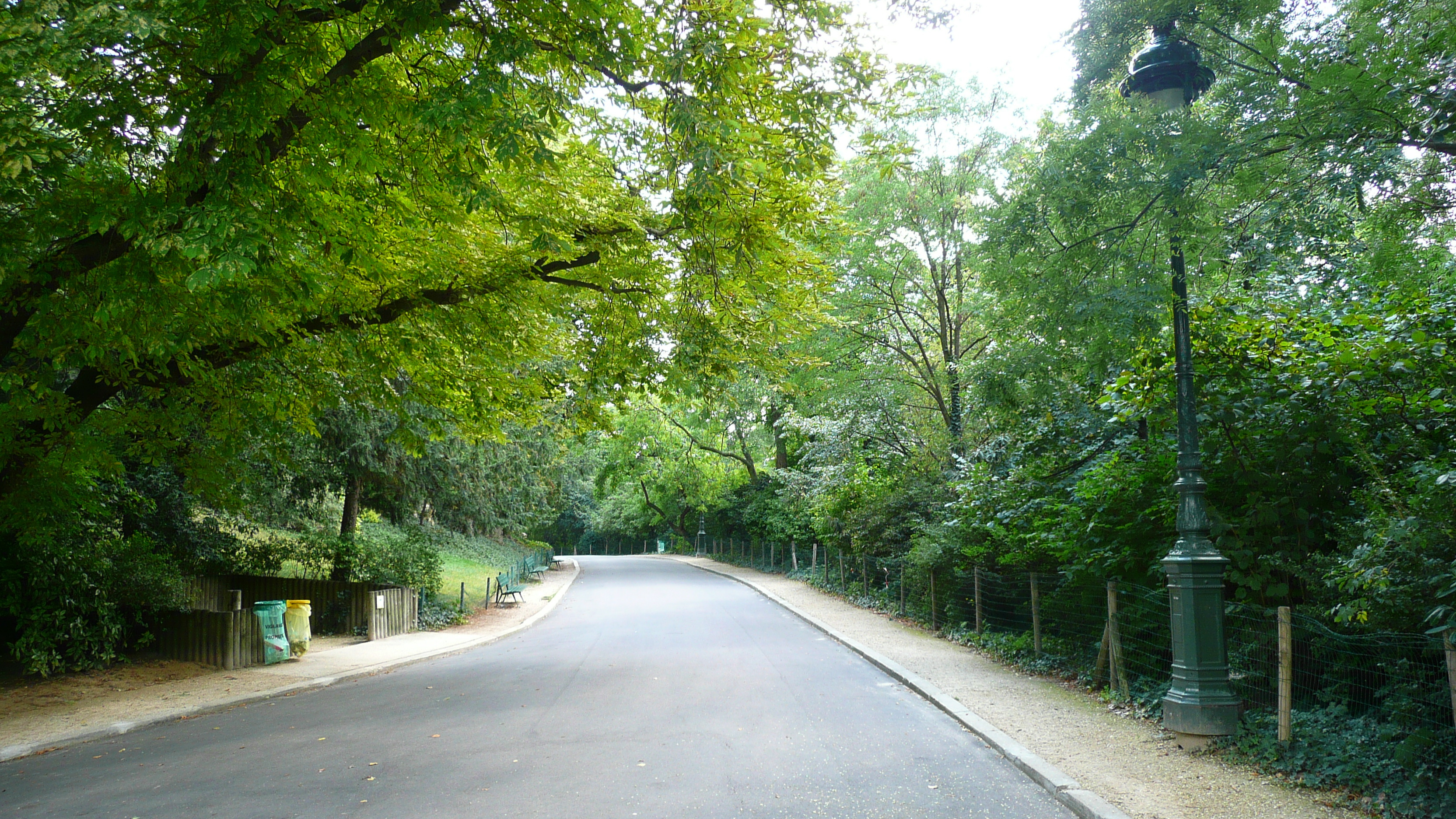 Photo France Paris Parc des Buttes-Chaumont 2007-08 164