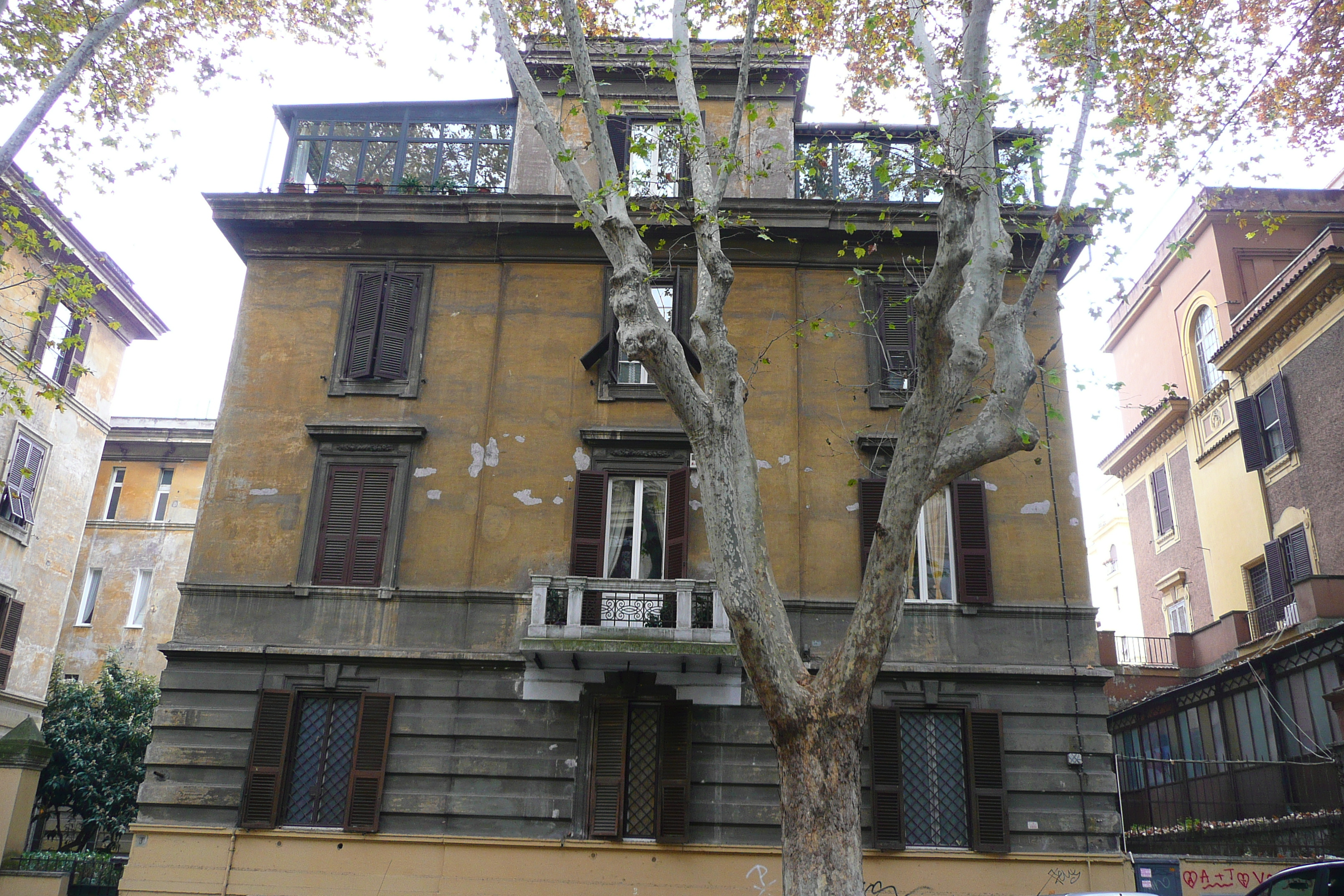 Photo Italie Rome rue Glorioso 2007-11 9