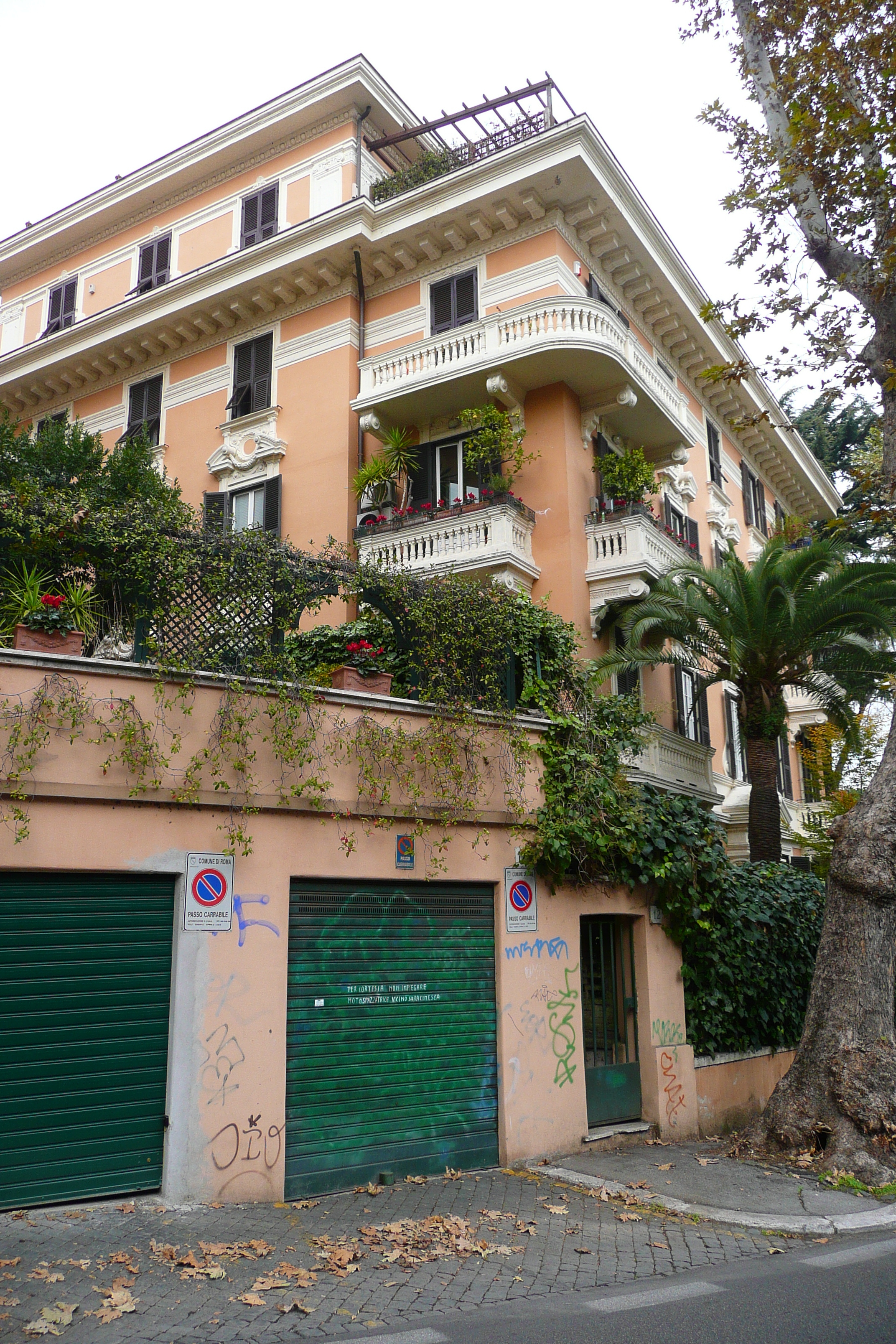 Photo Italie Rome rue du Trente Avril 2007-11 20