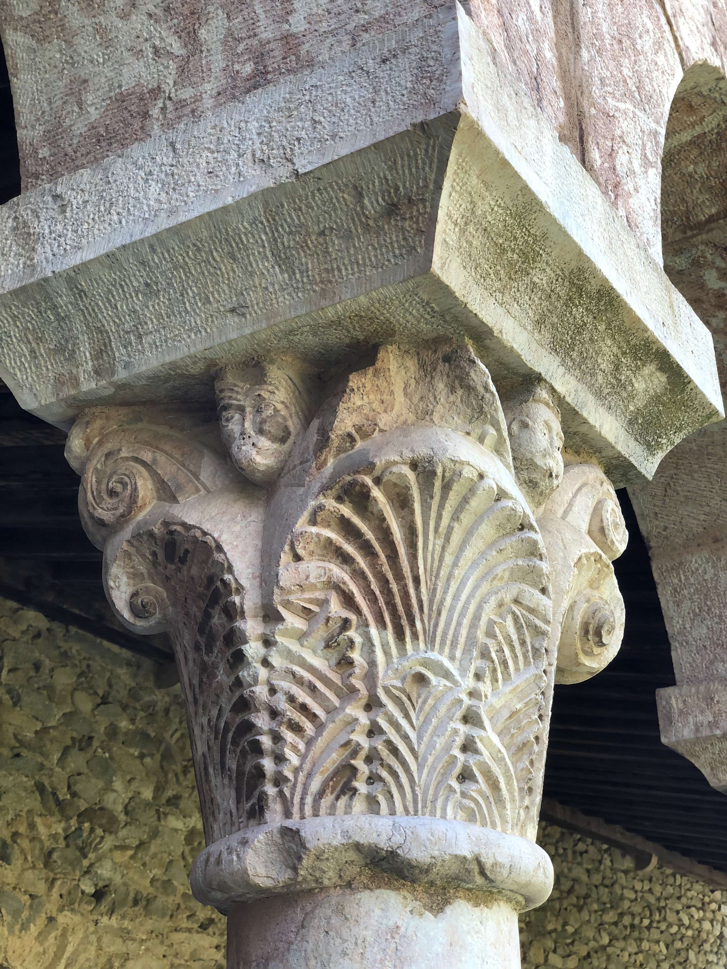 Photo France Abbaye Saint-Michel de Cuxa 2018-04 9