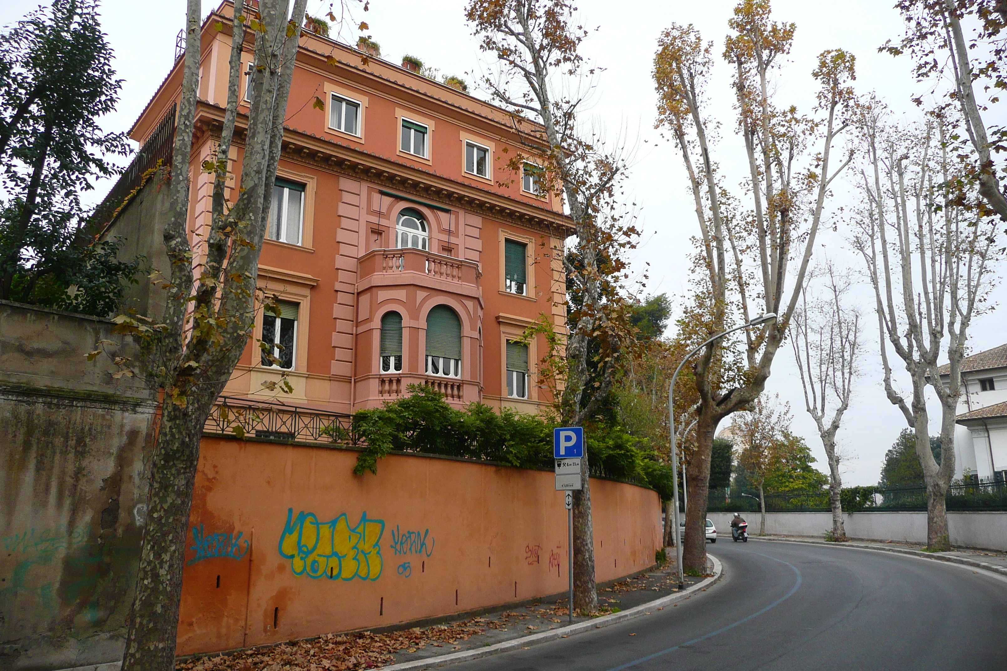 Photo Italie Rome rue du Trente Avril 2007-11 0