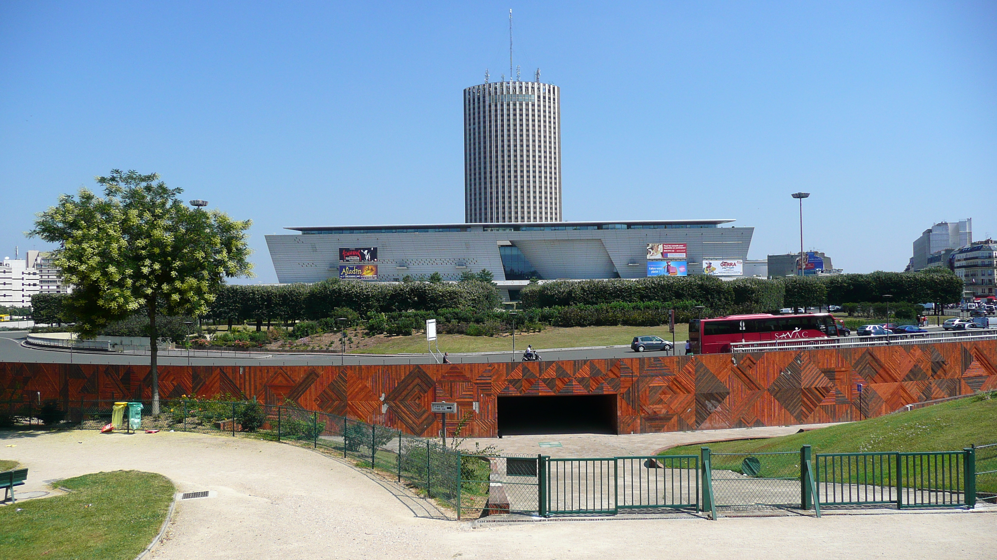 Photo France Paris Porte Maillot 2007-08 30