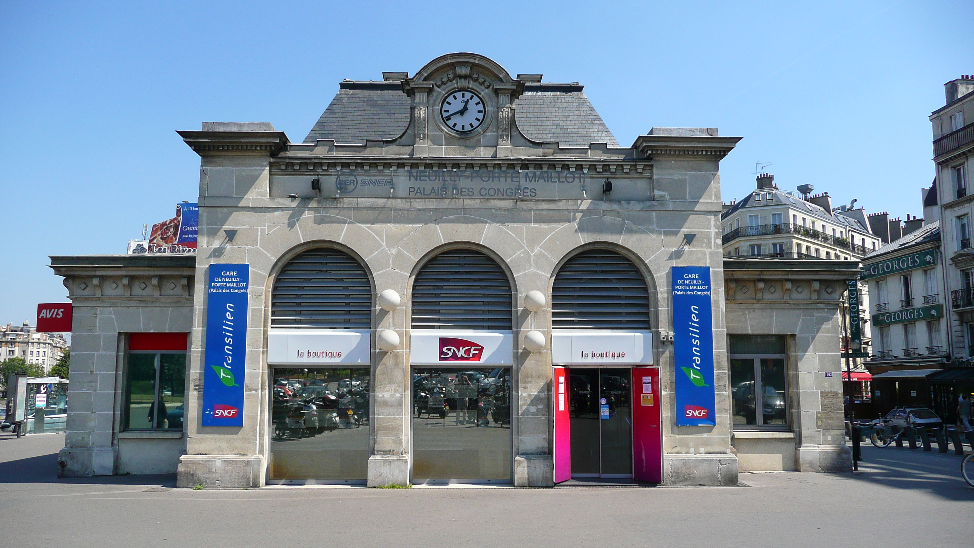 Photo France Paris Porte Maillot 2007-08 23