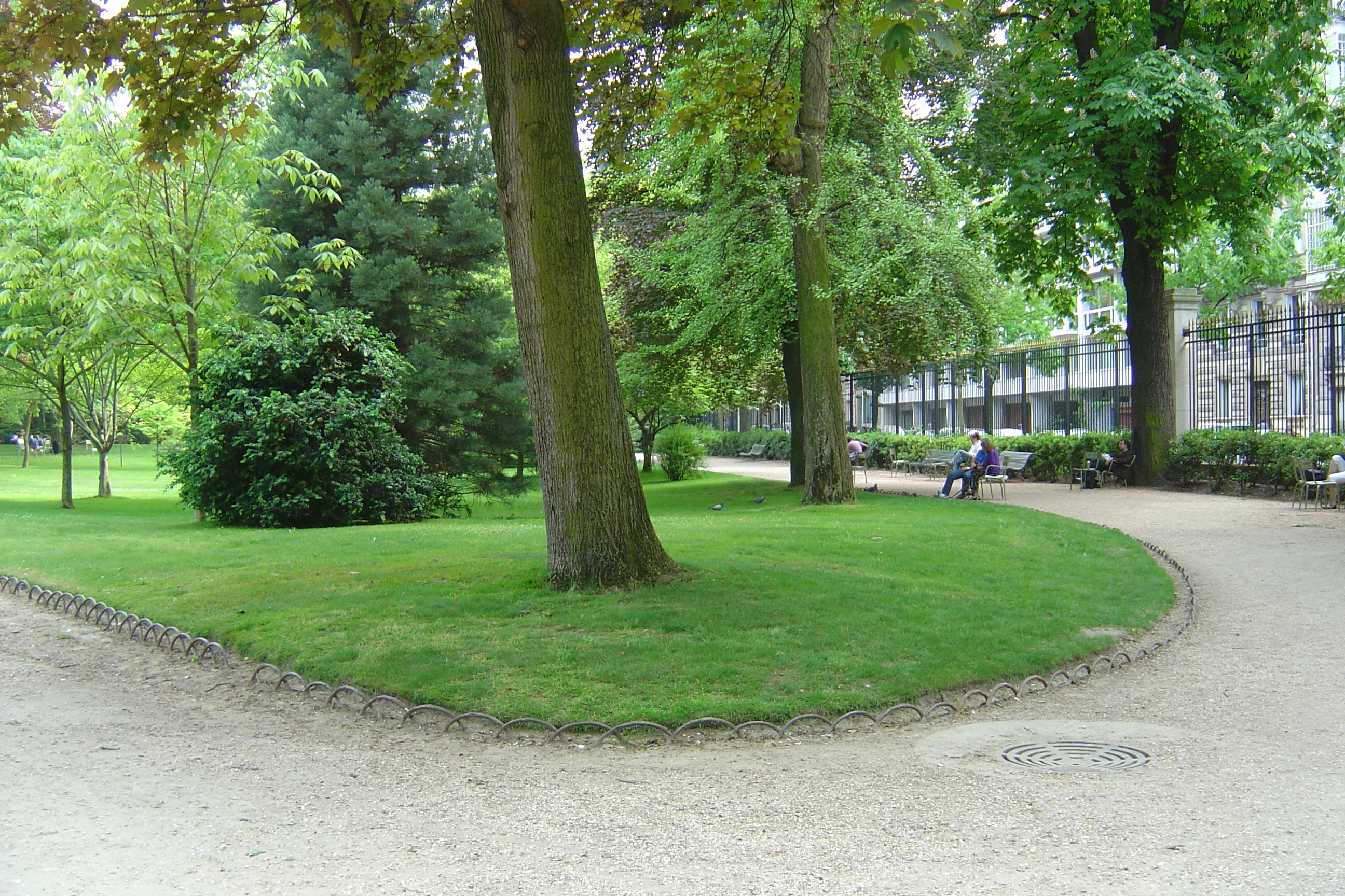 Photo France Paris Jardin du Luxembourg 2007-04 30