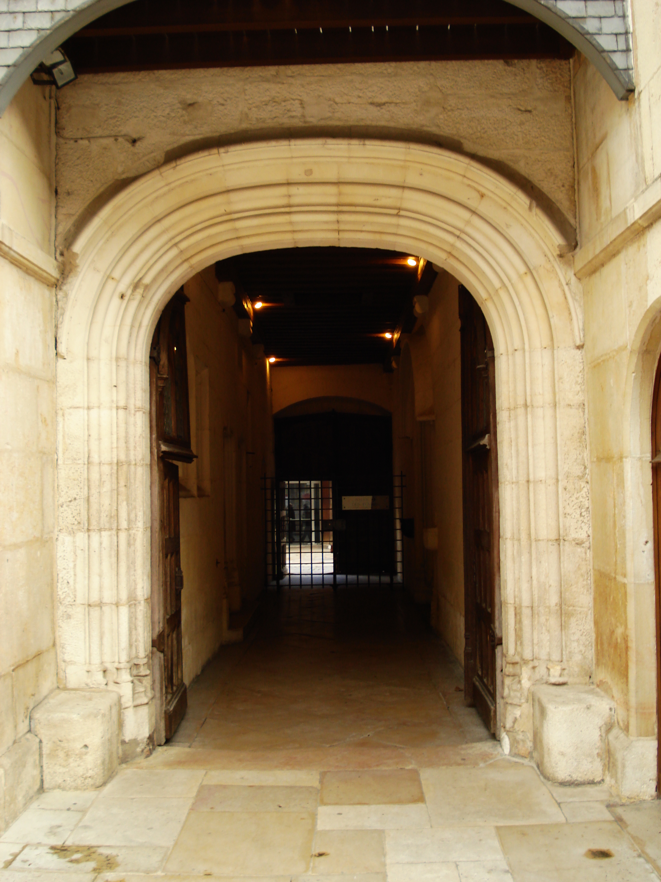 Photo France Beaune Hospices de Beaune 2007-01 69