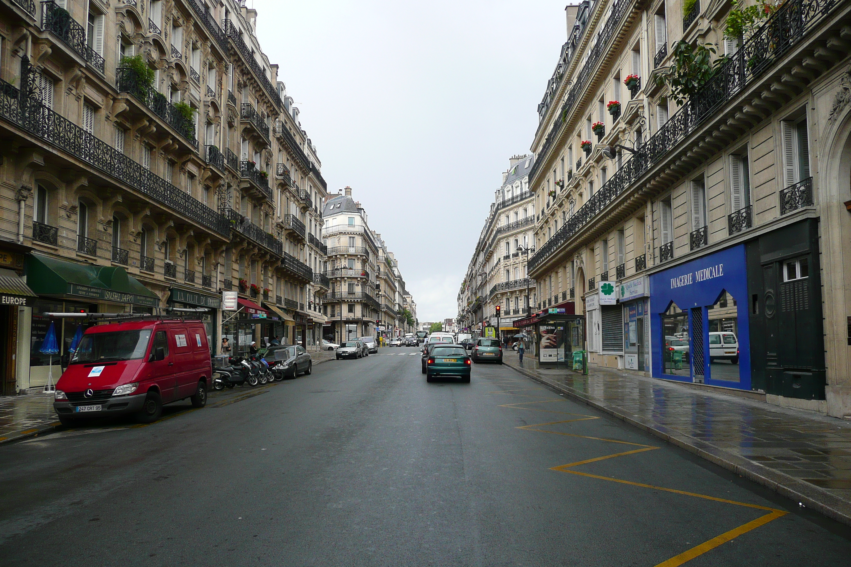 Photo France Paris Rue de Rome 2007-06 88