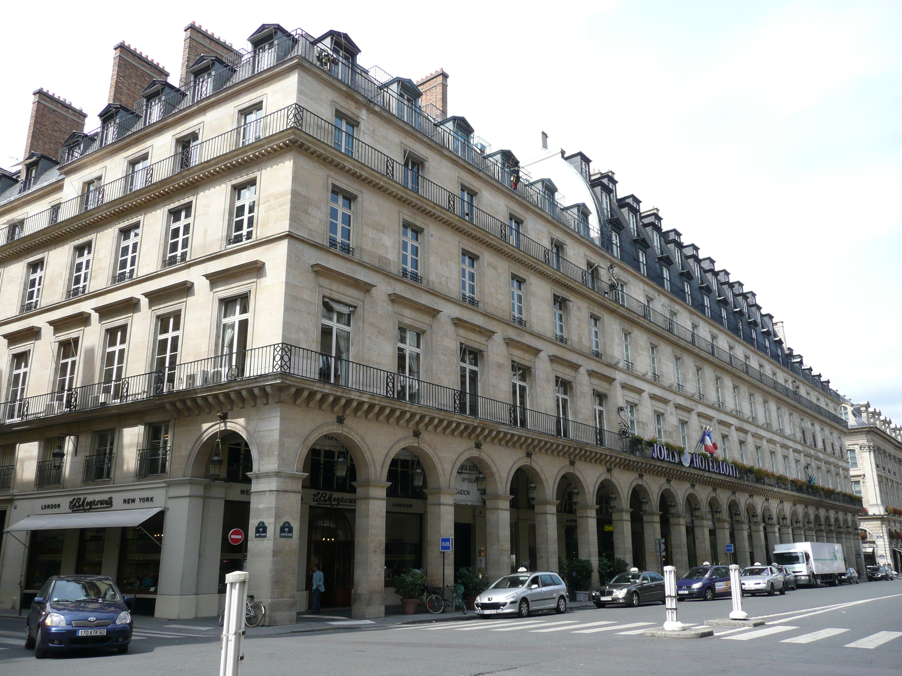 Photo France Paris Place Vendome 2007-07 21