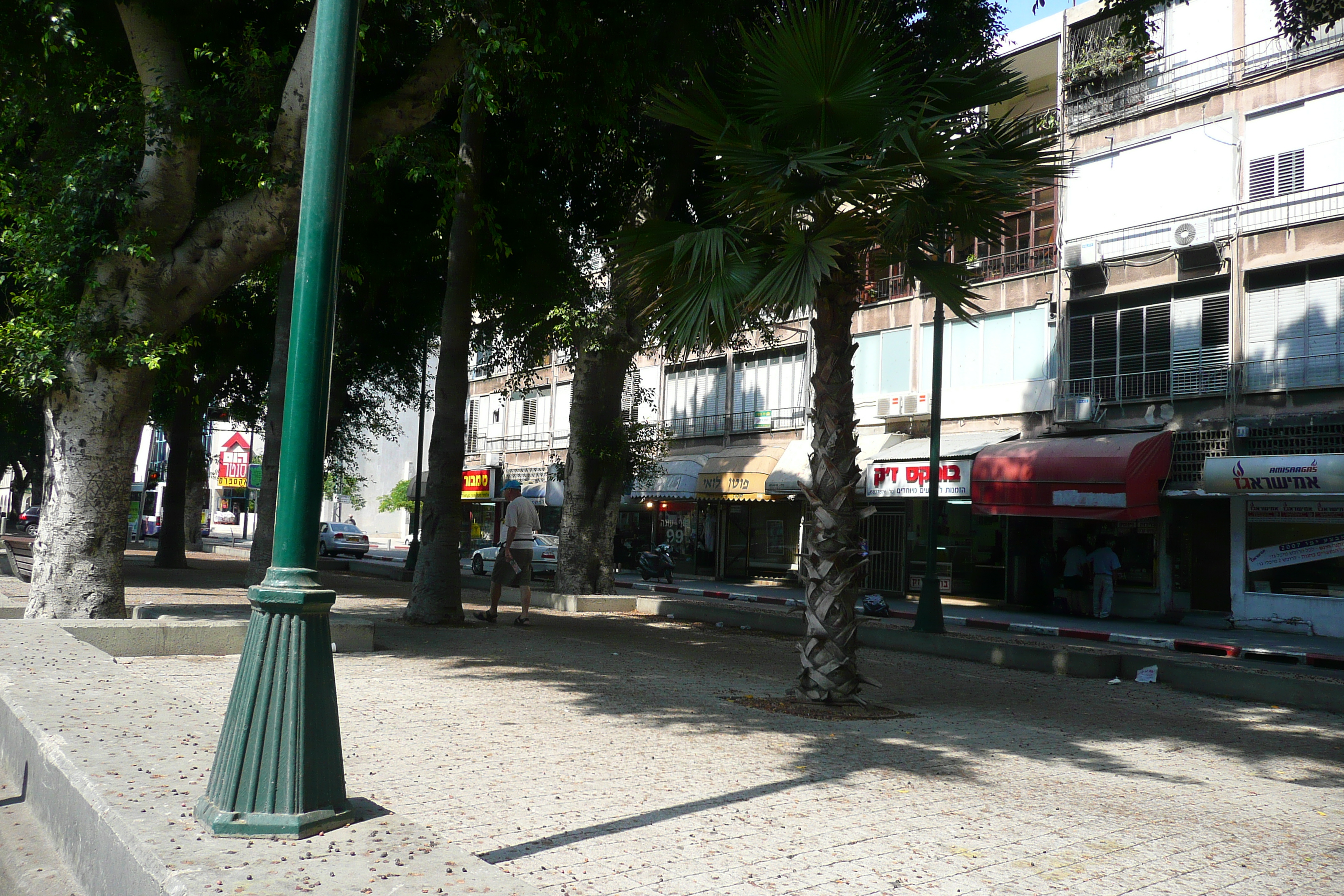Photo Israel Tel Aviv Rue Yerushalyim 2007-06 24