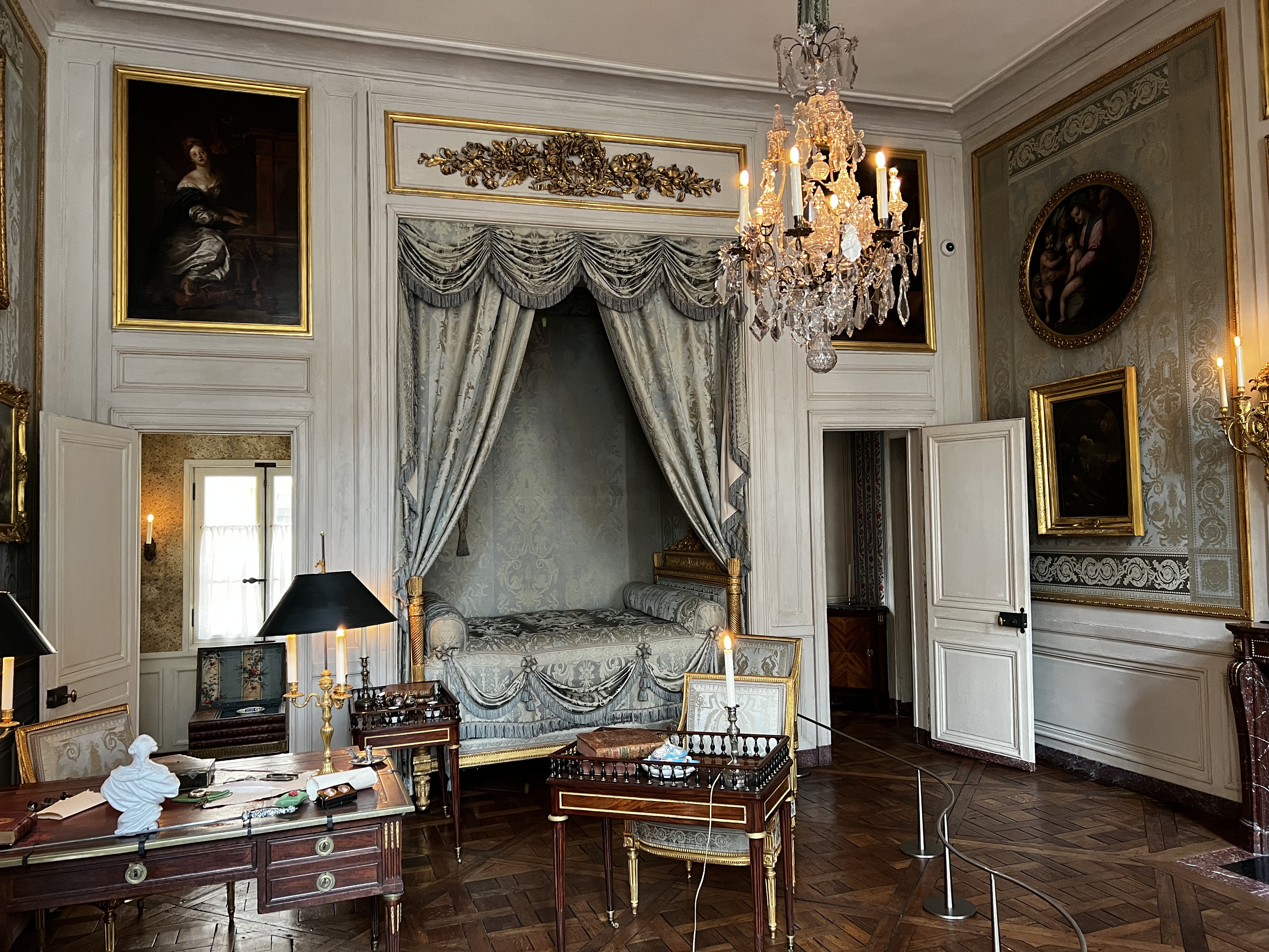 Photo France Paris Hotel de la Marine 2023-04 36