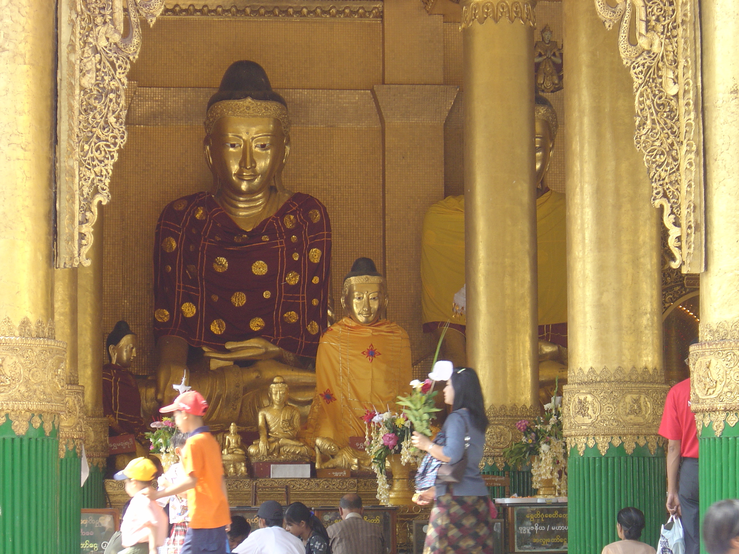 Photo Birmanie (Myanmar) Rangoun Pagode Shwedagon 2005-01 3