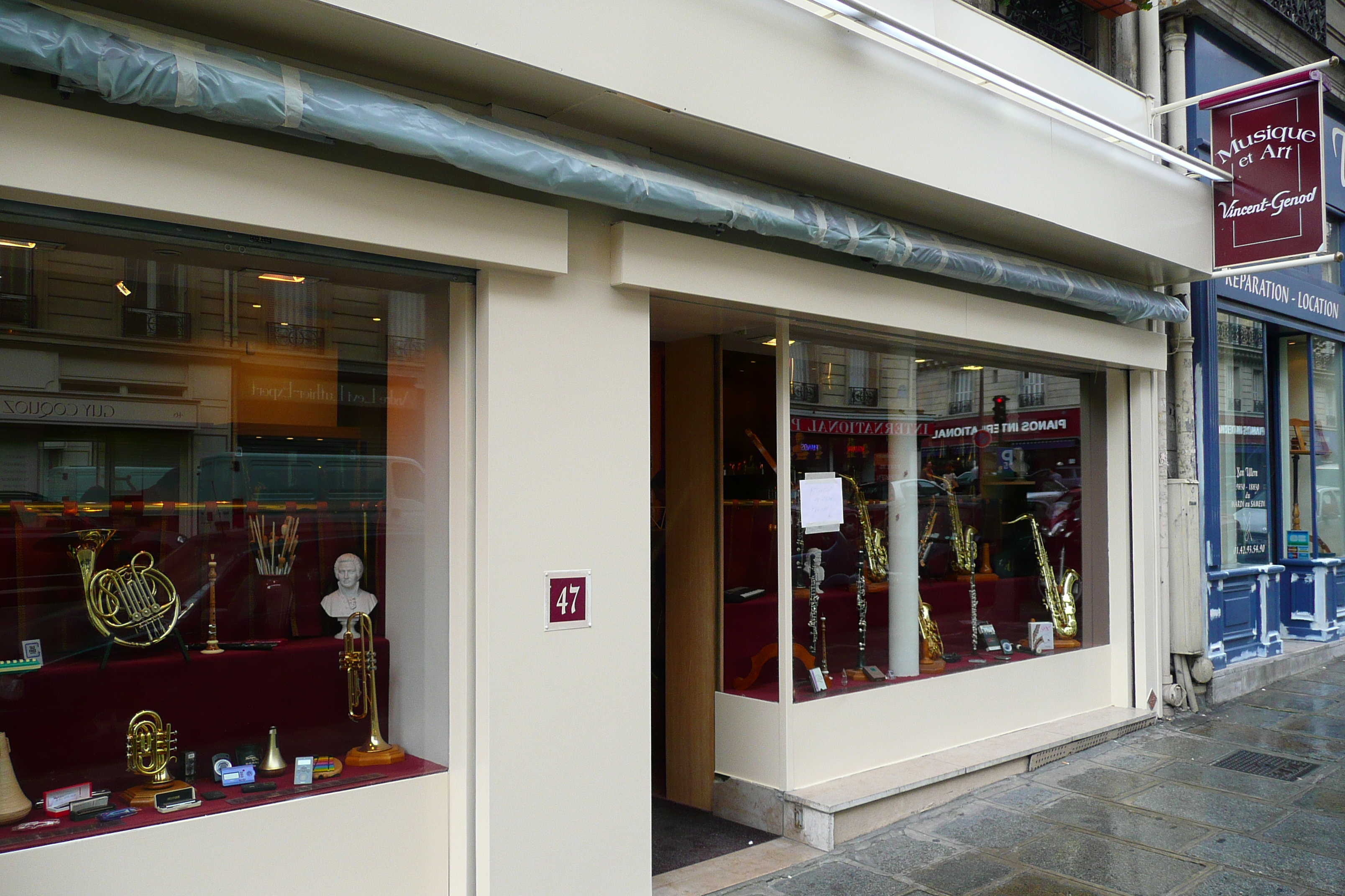 Photo France Paris Rue de Rome 2007-06 19
