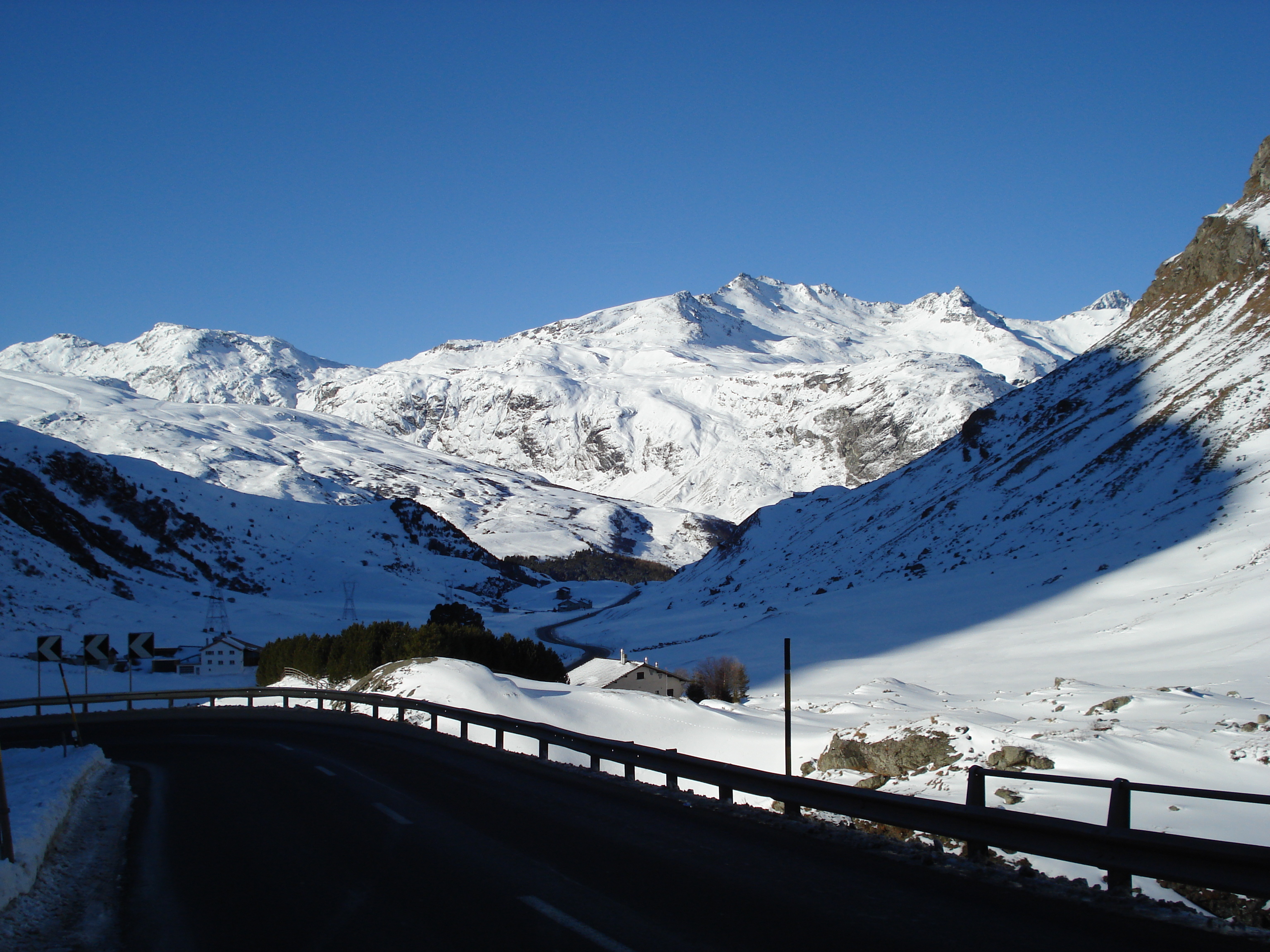 Photo Suisse Route de Chur à Saint Moritz 2007-01 17