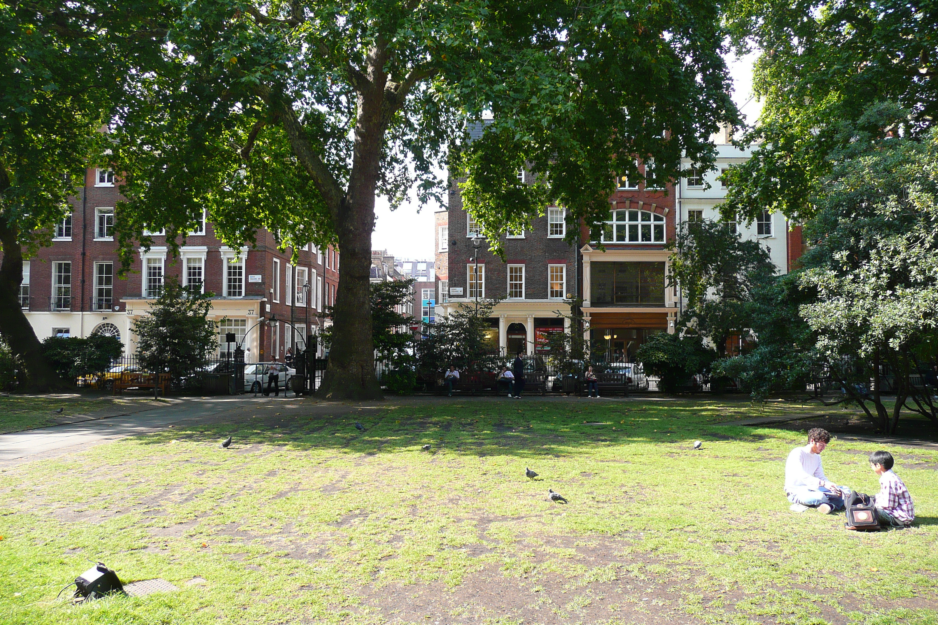 Photo Royaume-Uni Londres Soho Square 2007-09 29