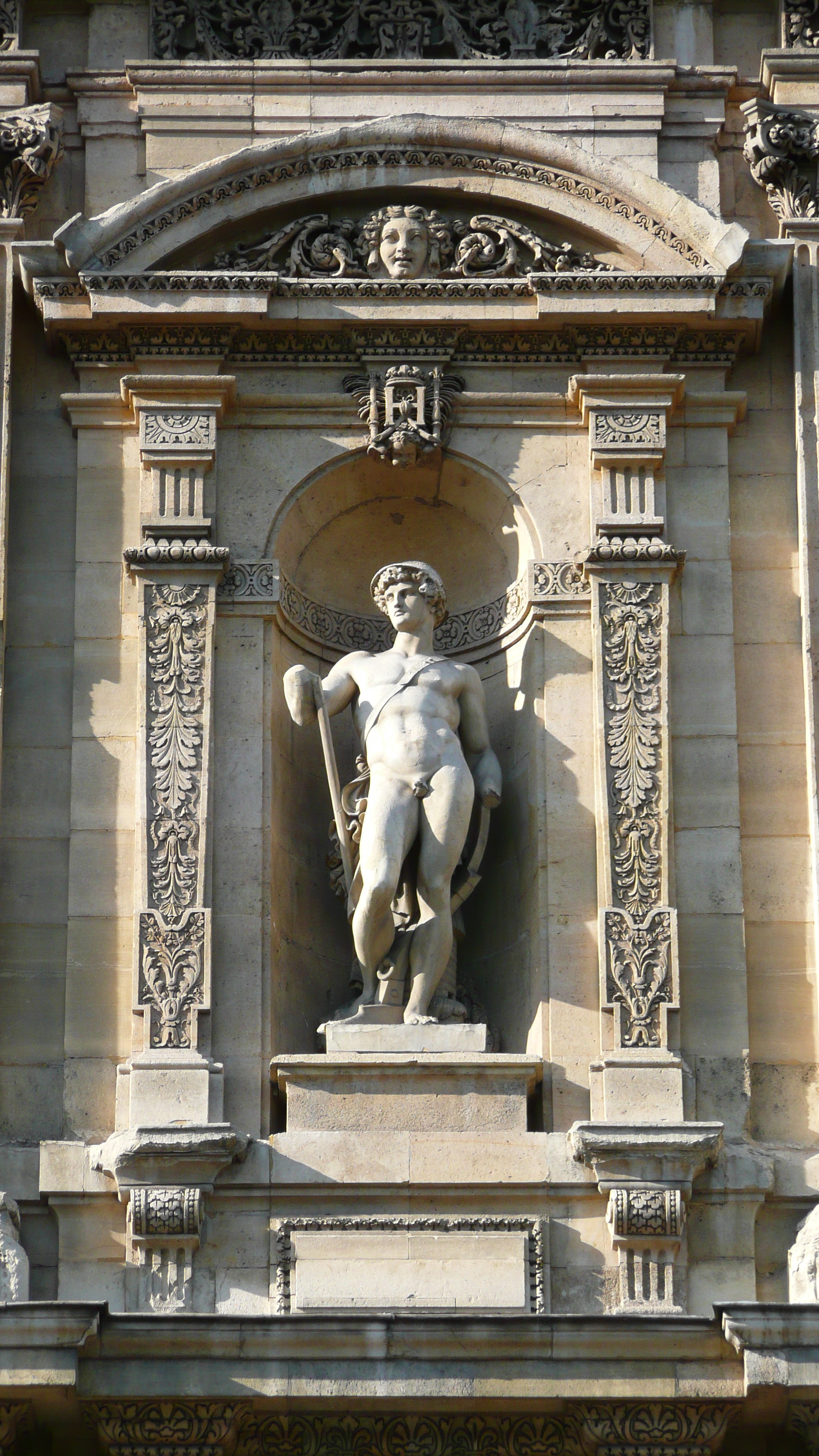 Photo France Paris Le Louvre Facade sur Seine du Louvre 2007-07 37