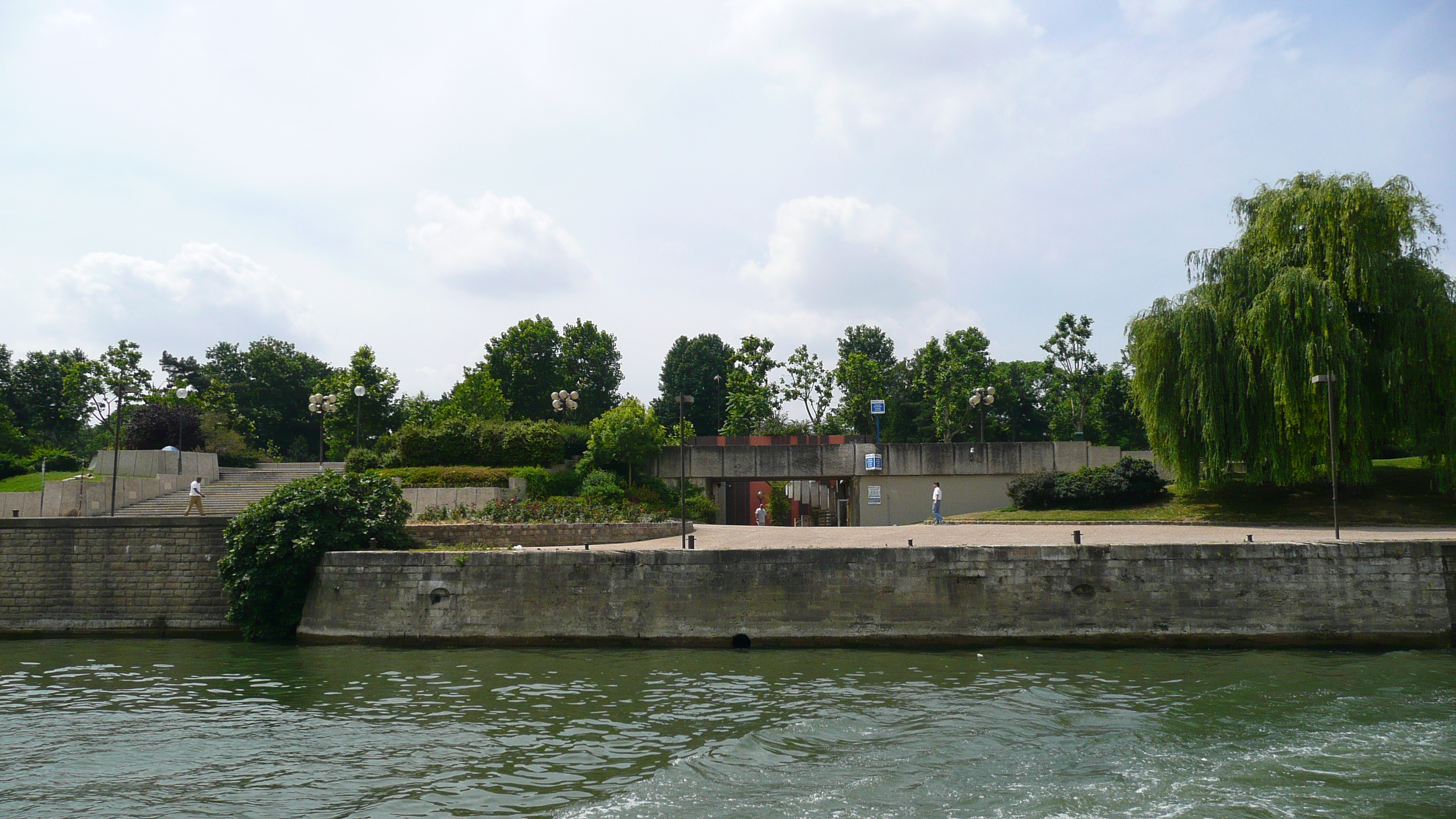 Photo France Paris La Seine en Batobus 2007-06 22