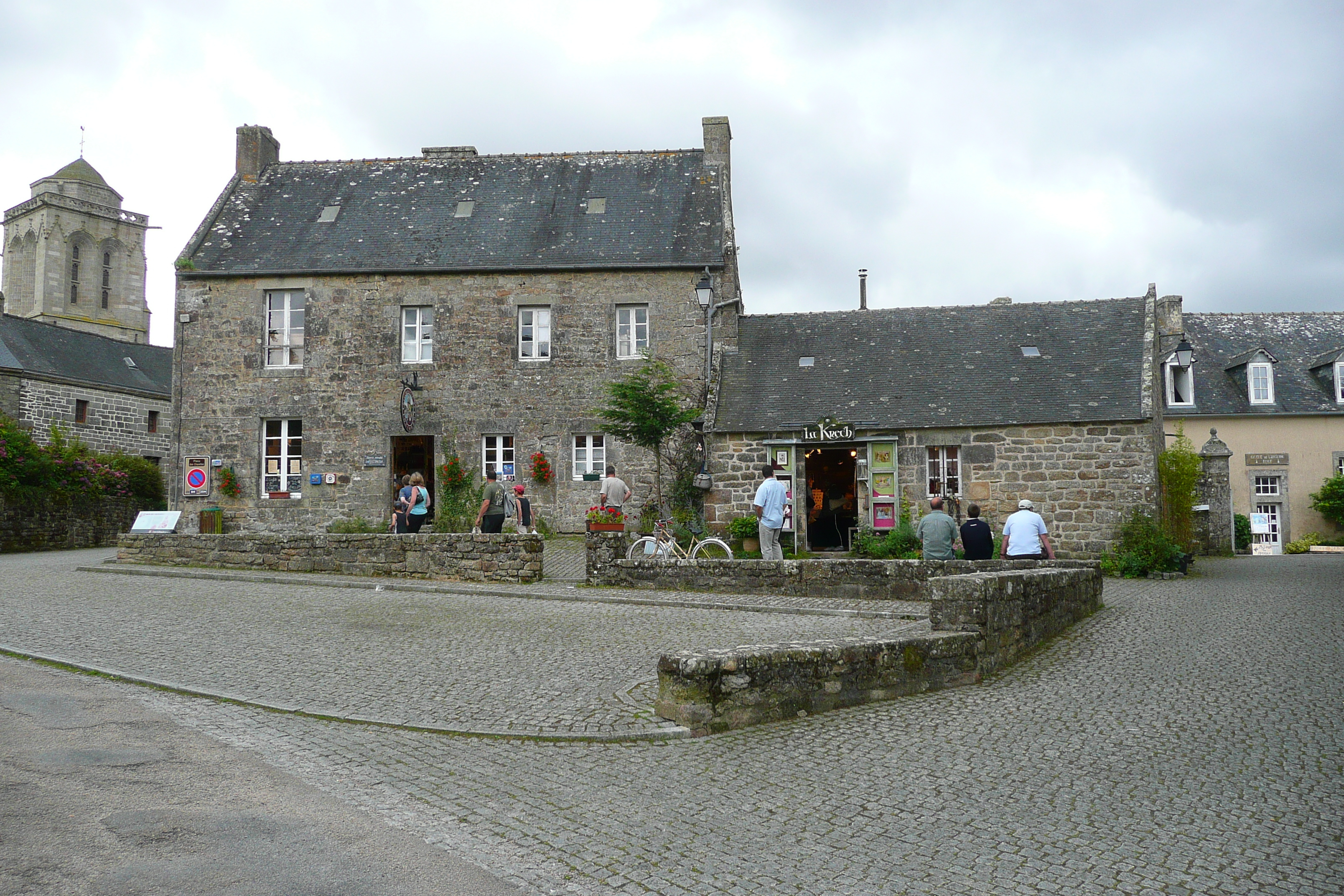 Photo France Locronan 2008-07 62