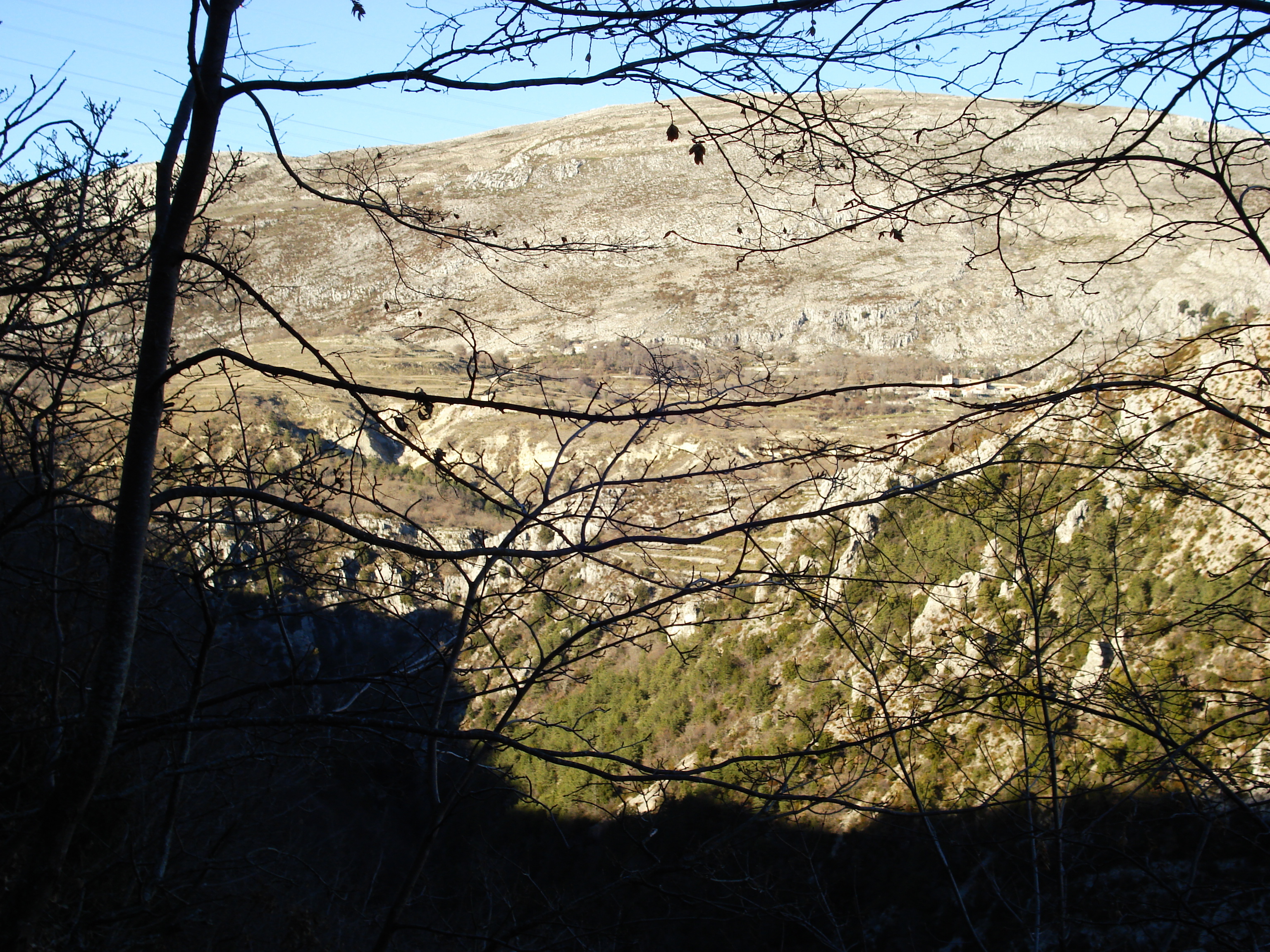 Photo France Côte d'Azur route de Vence à Coursegoule 2007-01 27