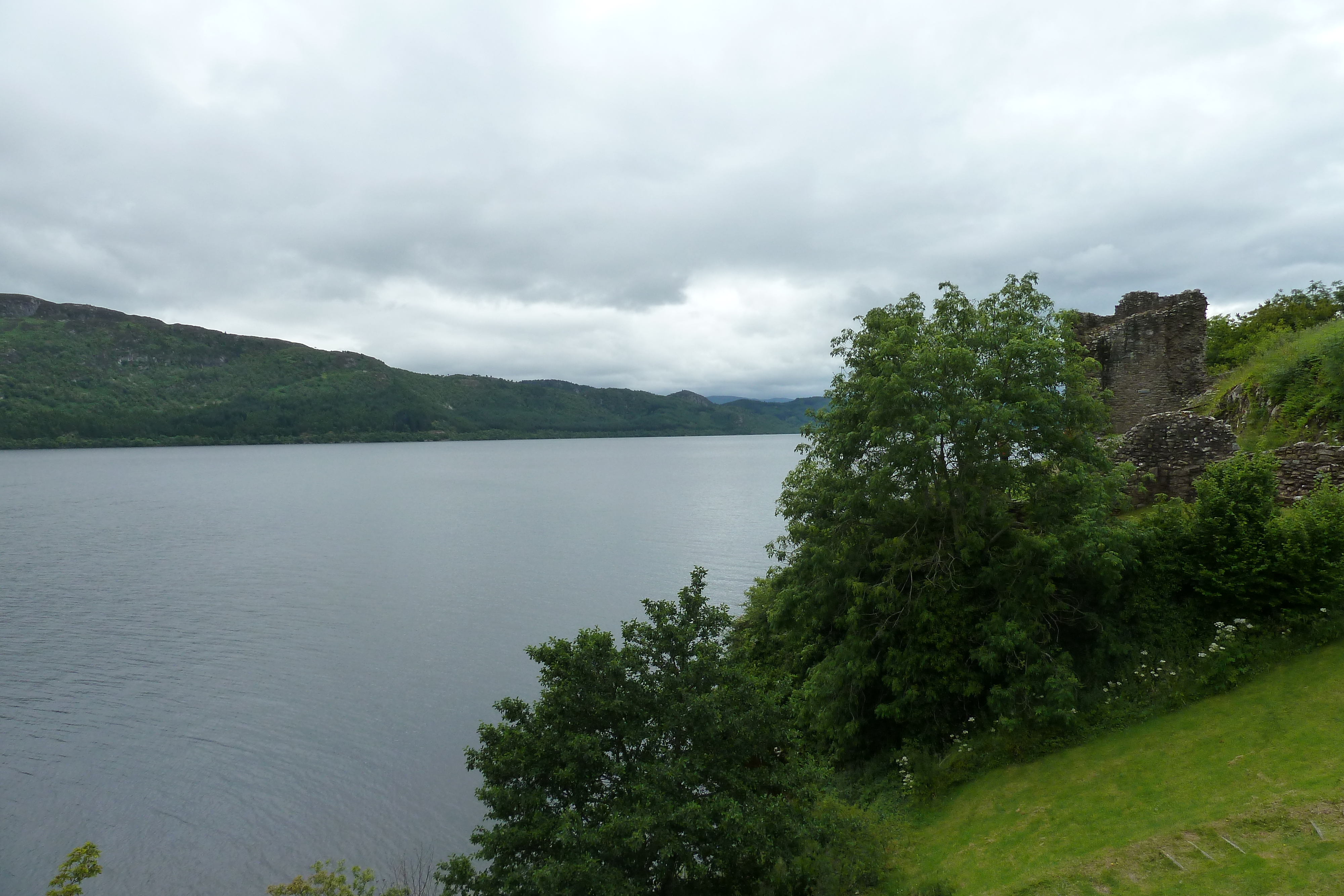 Photo Royaume-Uni Écosse Château de Urquhart(Loch Ness) 2011-07 22
