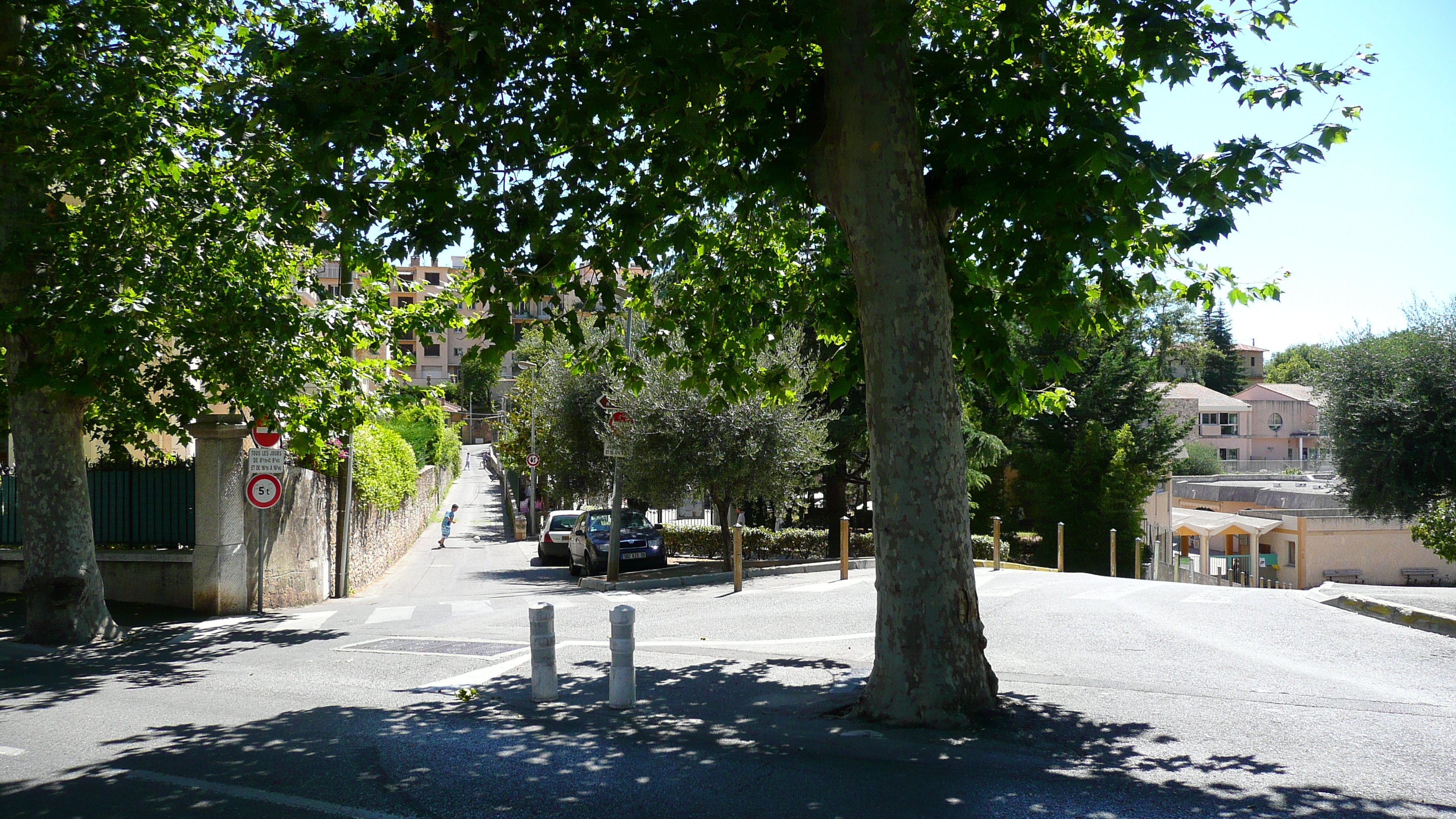 Photo France Vence Vence Ouest 2007-07 22