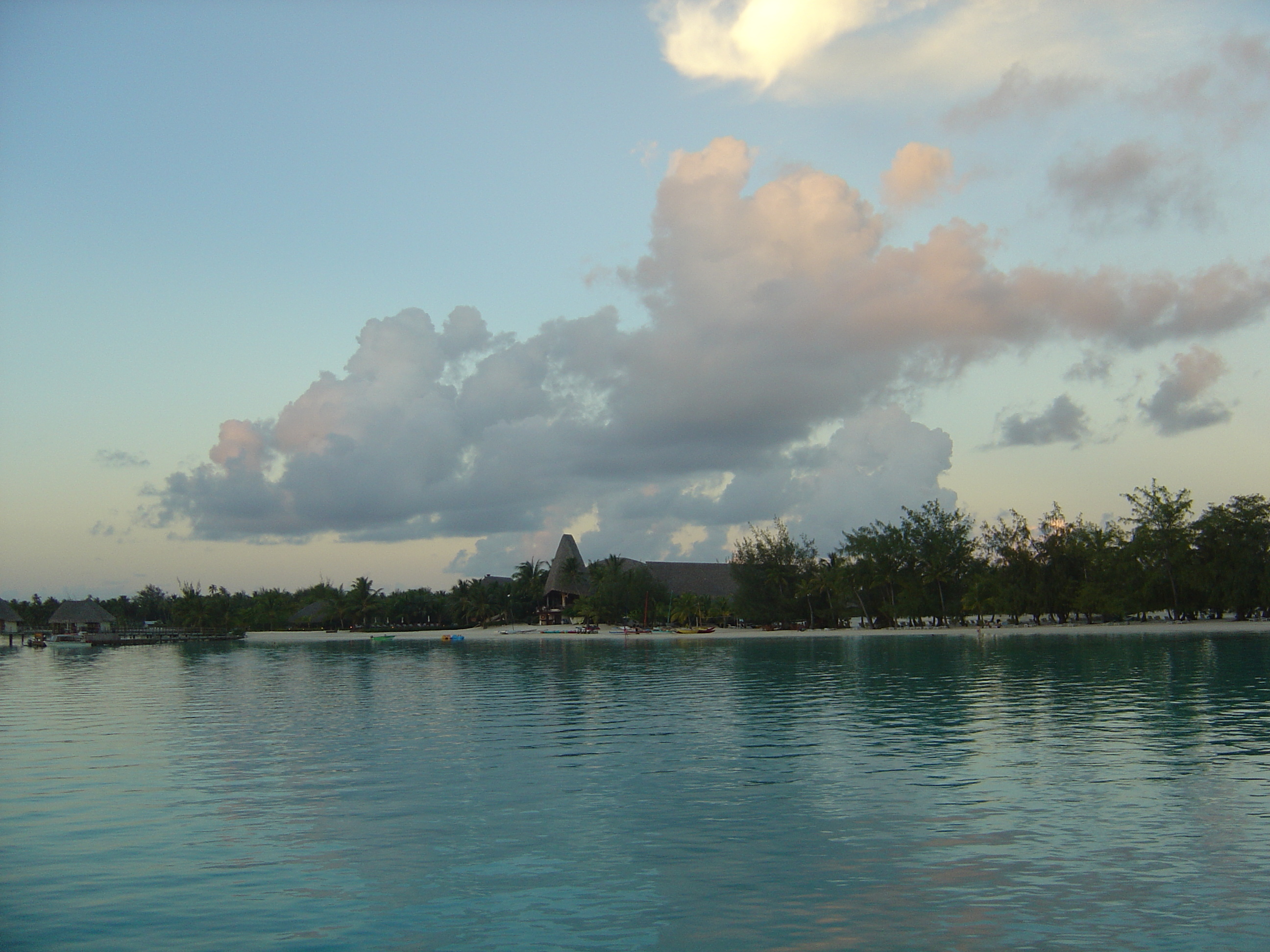 Photo Polynésie Hotel Meridien Bora Bora 2006-04 141