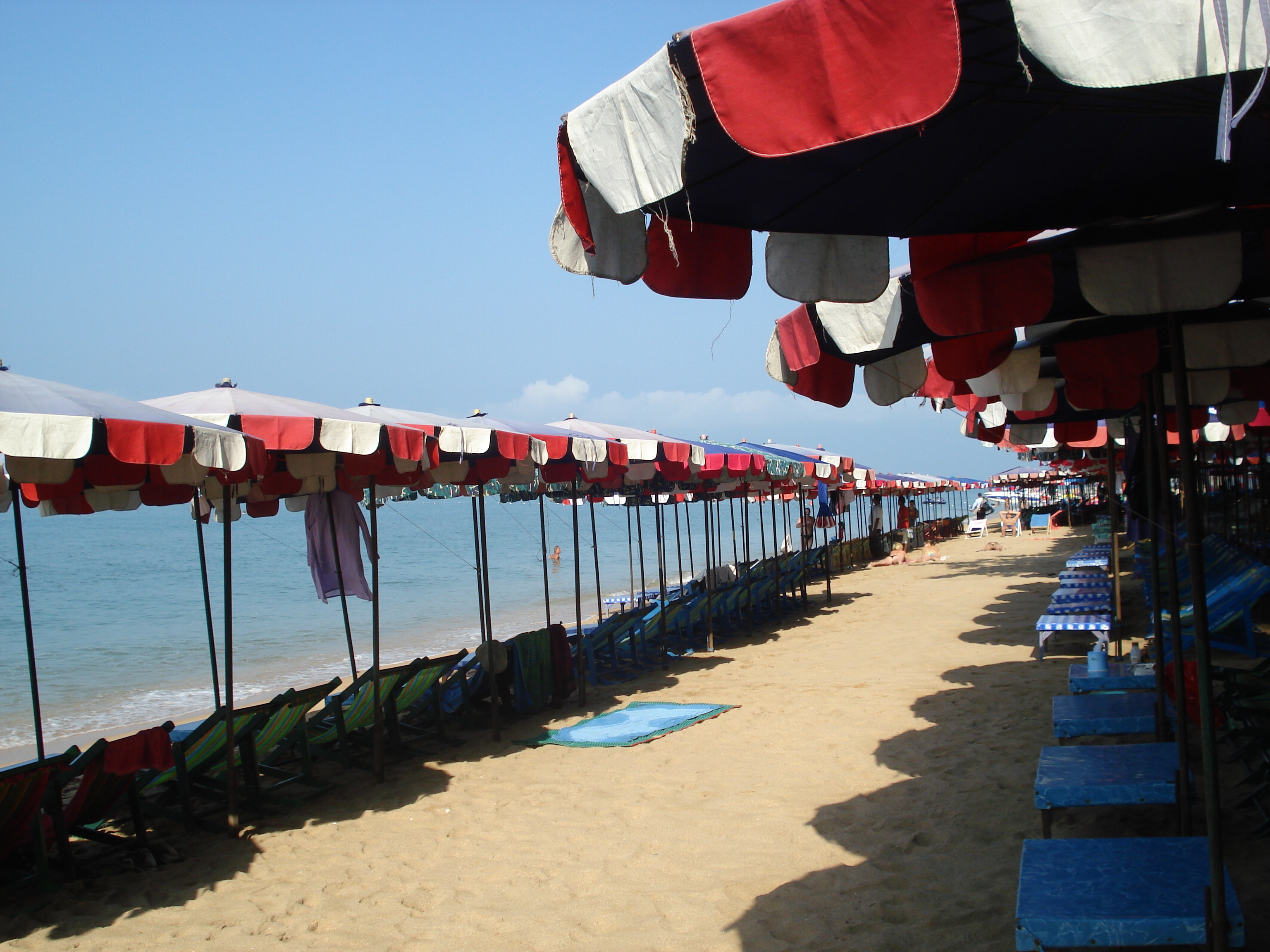 Photo Thaïlande Pattaya Plage de Dongtan 2008-01 51