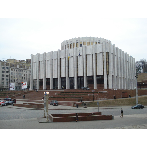 Photo Ukraine Kiev Rue Kreschatyk 2007-03 41