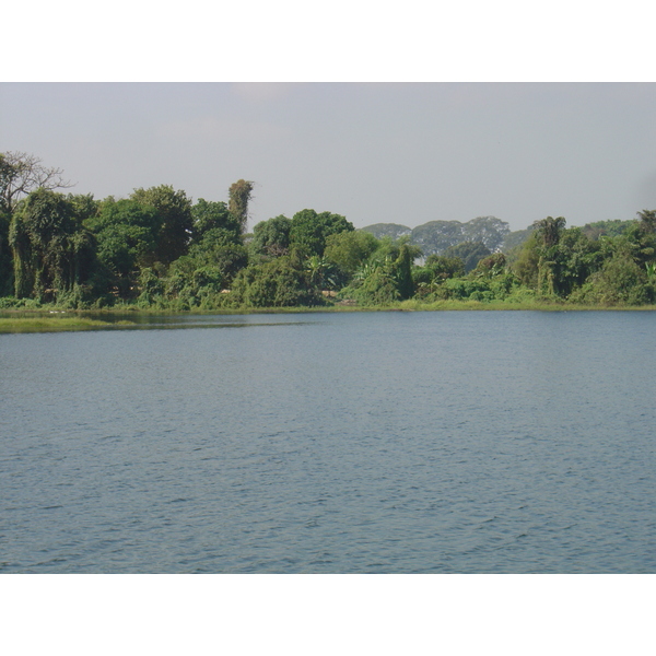 Photo Birmanie (Myanmar) Rangoun Hotel Dusit Inya Lake 2005-01 16