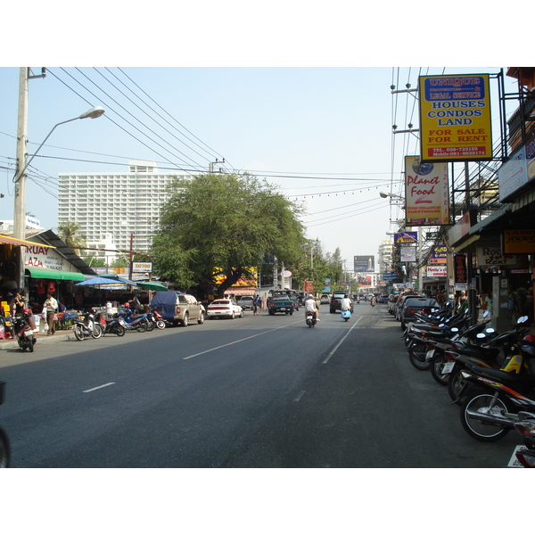 Photo Thaïlande Pattaya 2eme rue 2008-01 143