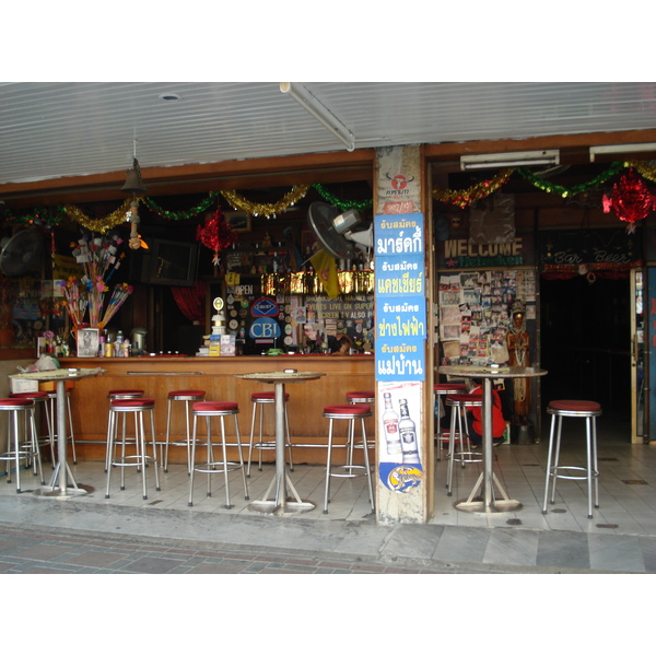 Photo Thaïlande Pattaya 2eme rue 2008-01 80