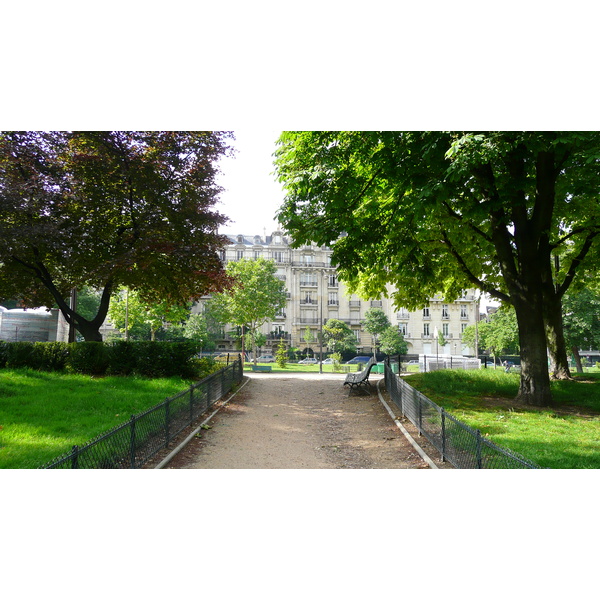 Photo France Paris Avenue Foch 2007-06 109