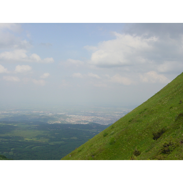 Photo France Puy de Dome 2003-05 37