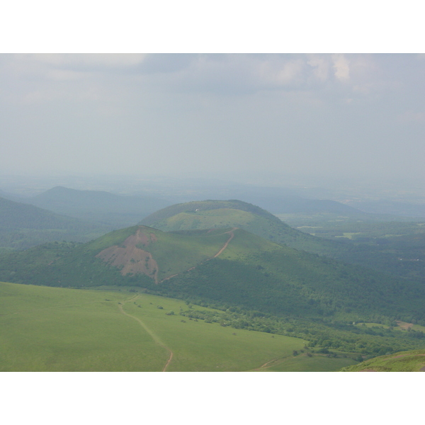 Photo France Puy de Dome 2003-05 30
