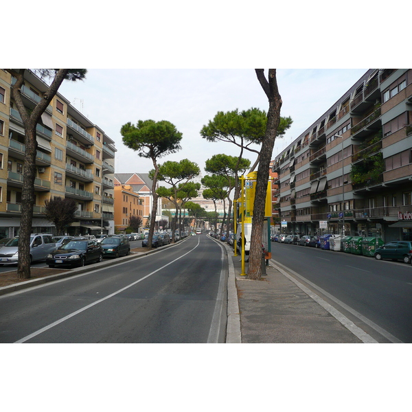 Photo Italie Rome rue Gregorio VII 2007-11 19