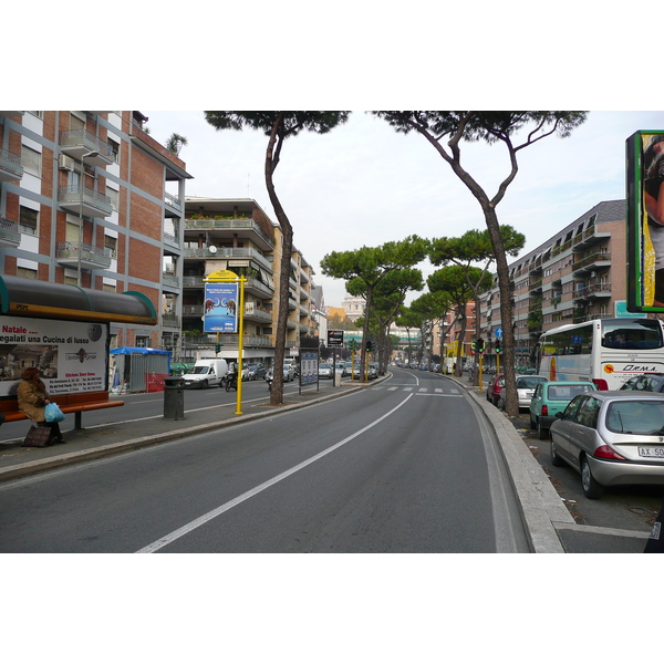 Photo Italie Rome rue Gregorio VII 2007-11 39