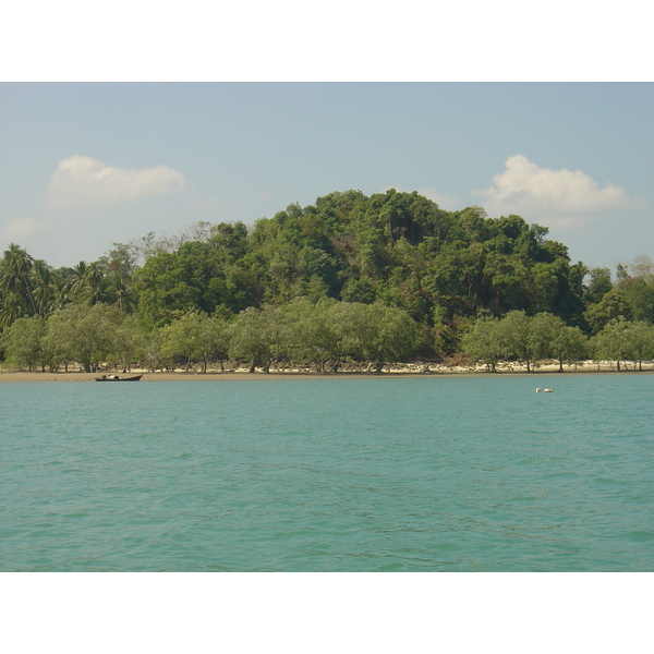 Photo Birmanie (Myanmar) Myeik (Mergui) 2005-01 45