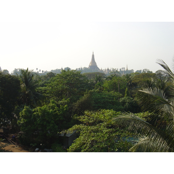 Photo Birmanie (Myanmar) Rangoun Hotel Kandawgyi Palace 2005-01 28