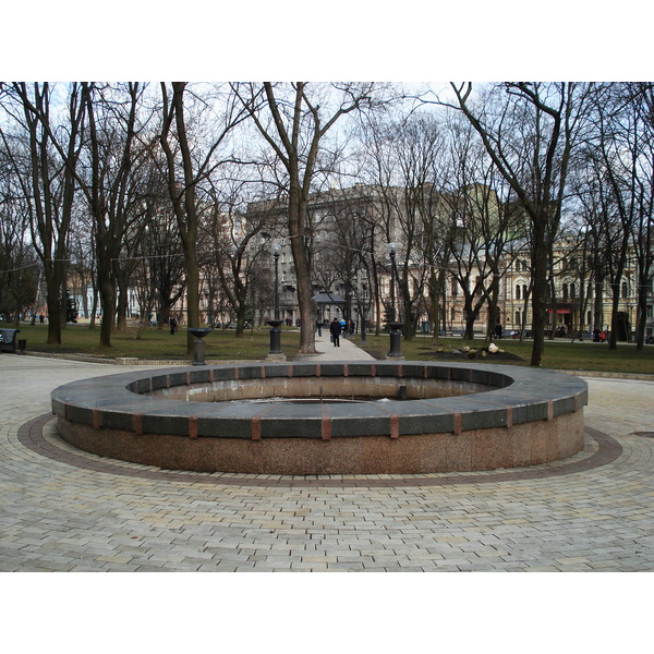 Photo Ukraine Kiev Shevchenka 2007-03 9