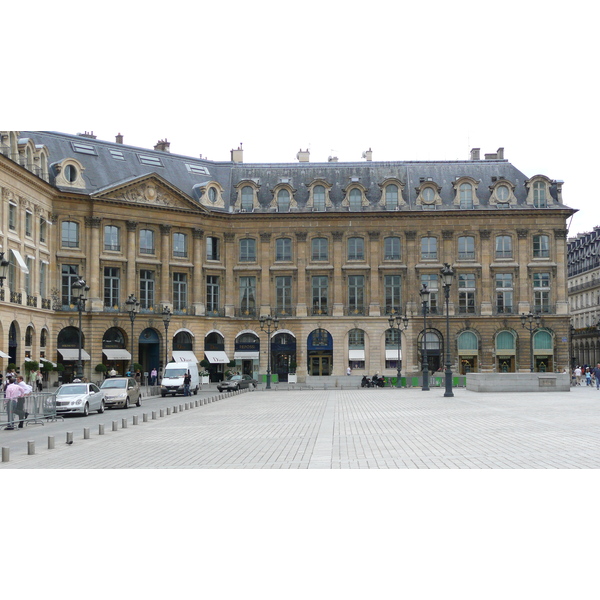 Photo France Paris Place Vendome 2007-07 56