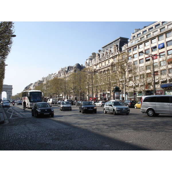 Photo France Paris Avenue des Champs Elysees 2006-04 4