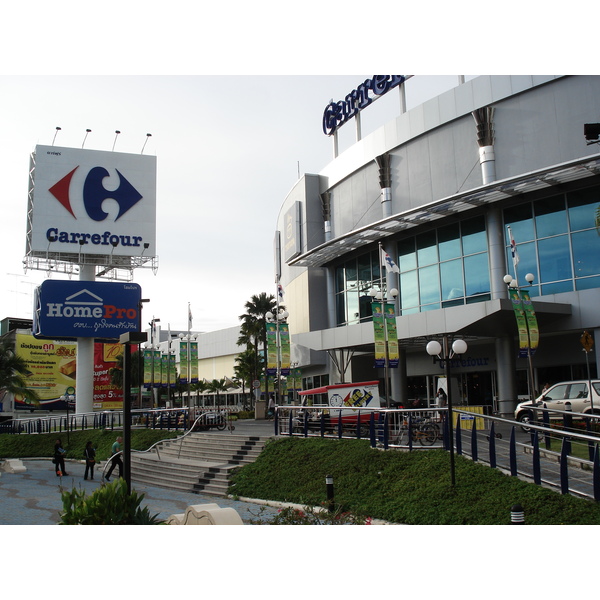 Photo Thaïlande Pattaya Carrefour 2006-09 3