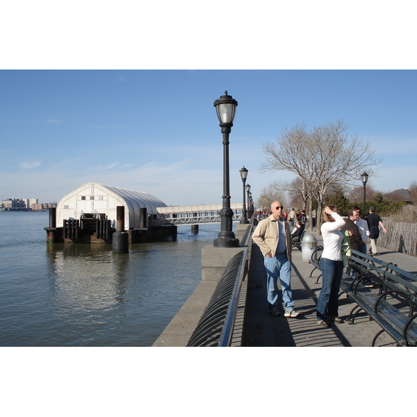 Photo États-Unis New York Battery Park 2006-03 65