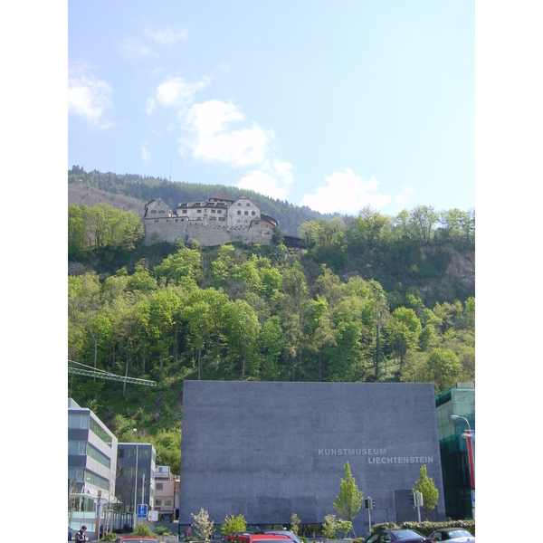 Photo Liechtenstein Vaduz 2002-04 4