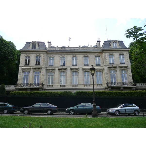 Photo France Paris Avenue Foch 2007-06 194