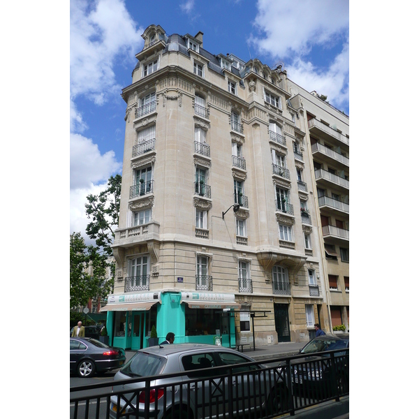 Photo France Paris Rue Ampère 2007-06 68