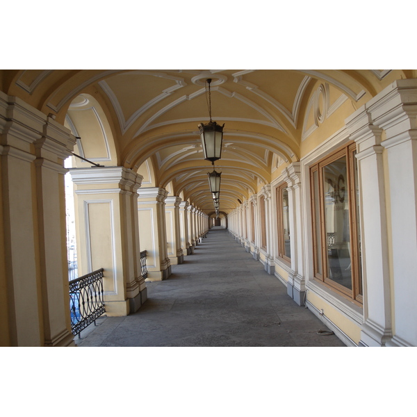 Photo Russie Saint-Pétersbourg Nevsky Departement Store 2006-03 3