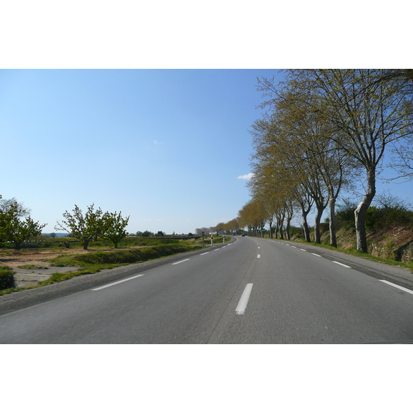 Photo France Provence route d'Ales 2008-04 0